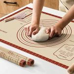 Best Baking Mat for Cookies And Pastries: Nonstick, Reusable, Extra Thick