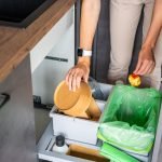 Tips for Cleaning Kitchen Trash Bins Efficiently: Quick & Easy Methods