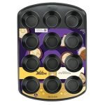 Top-Rated Muffin Pan for Baking: Durable, Nonstick, and Easy to Clean